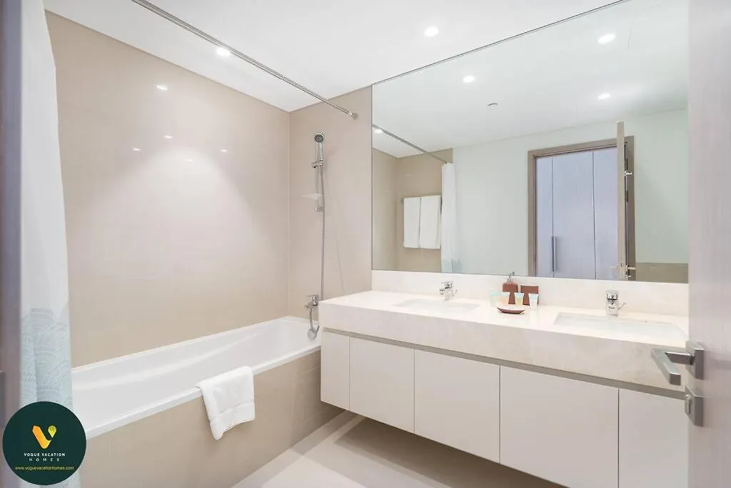 Vogue Downtown - Act 1 Act 2 Apartment Dubai